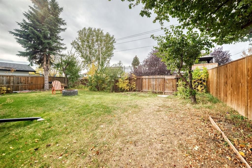 135 Whiteview Close Ne, Calgary, AB