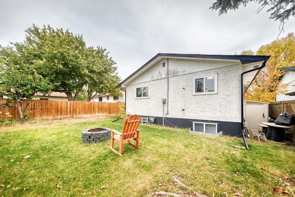 135 Whiteview Close Ne, Calgary, AB