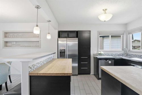 6352 Travois Crescent Nw, Calgary, AB 