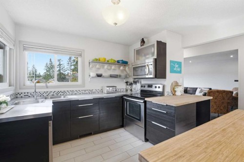 6352 Travois Crescent Nw, Calgary, AB 