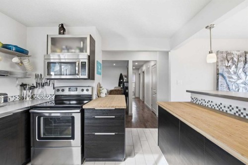 6352 Travois Crescent Nw, Calgary, AB 