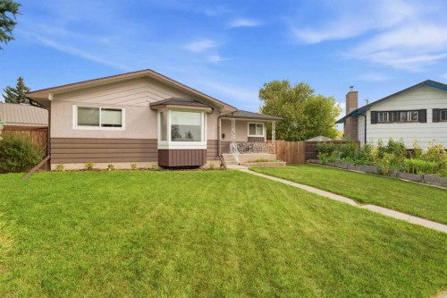 6352 Travois Crescent Nw, Calgary, AB 