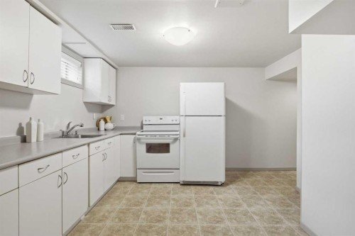6352 Travois Crescent Nw, Calgary, AB 