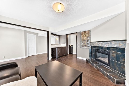 255 Edgebrook Park Nw, Calgary, AB 