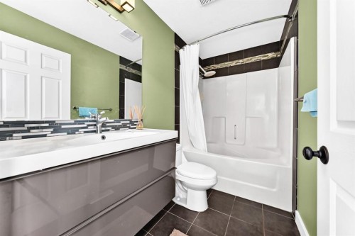 255 Edgebrook Park Nw, Calgary, AB 