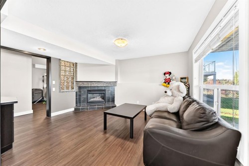 255 Edgebrook Park Nw, Calgary, AB 