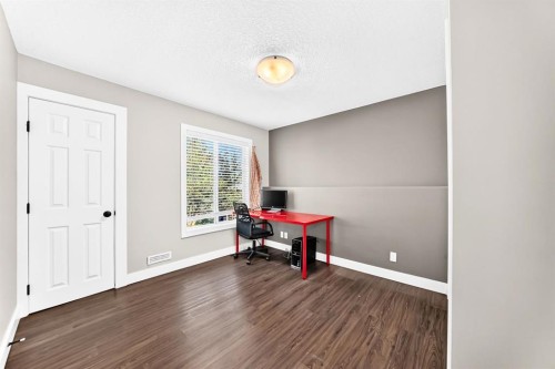 255 Edgebrook Park Nw, Calgary, AB 