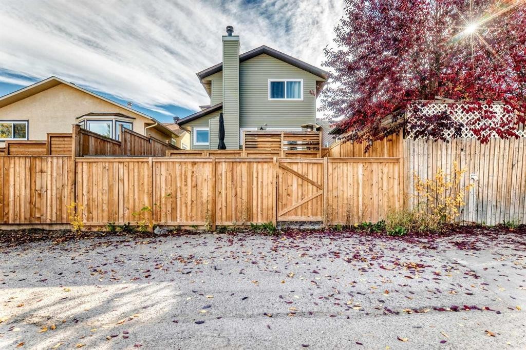 52 Cedargrove Road Sw, Calgary, AB