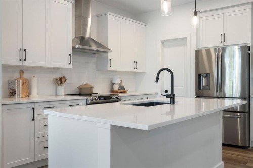 59 Sundown Place  Cochrane, AB T4C 2T3
