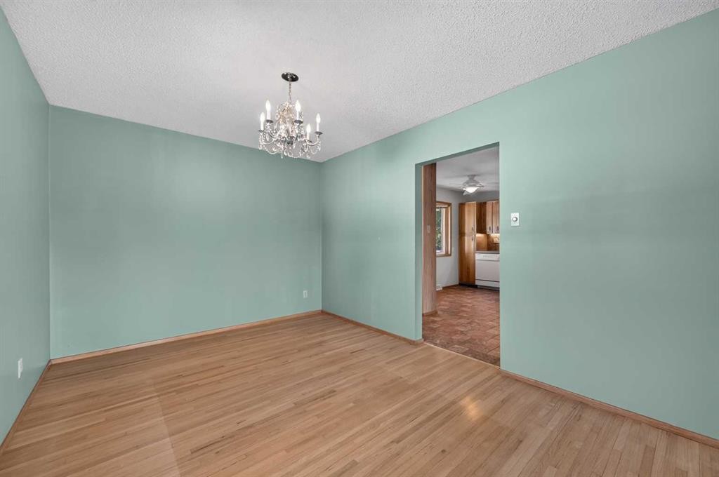 637 Willowburn Crescent Se, Calgary, AB
