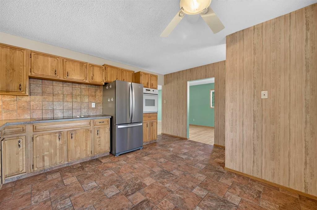 637 Willowburn Crescent Se, Calgary, AB