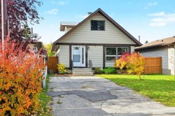 763 Ranchview Circle NW Calgary, AB T3G 1B1