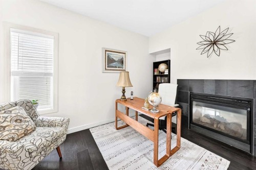 25 Discovery Ridge Hill Sw, Calgary, AB 