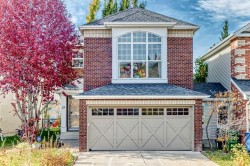 25 Discovery Ridge Hill SW Calgary, AB T3H 5G4