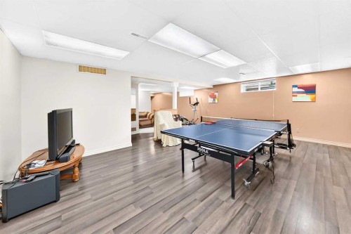 25 Discovery Ridge Hill Sw, Calgary, AB 