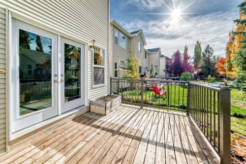 25 Discovery Ridge Hill Sw, Calgary, AB 