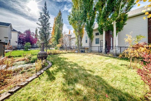 25 Discovery Ridge Hill Sw, Calgary, AB 