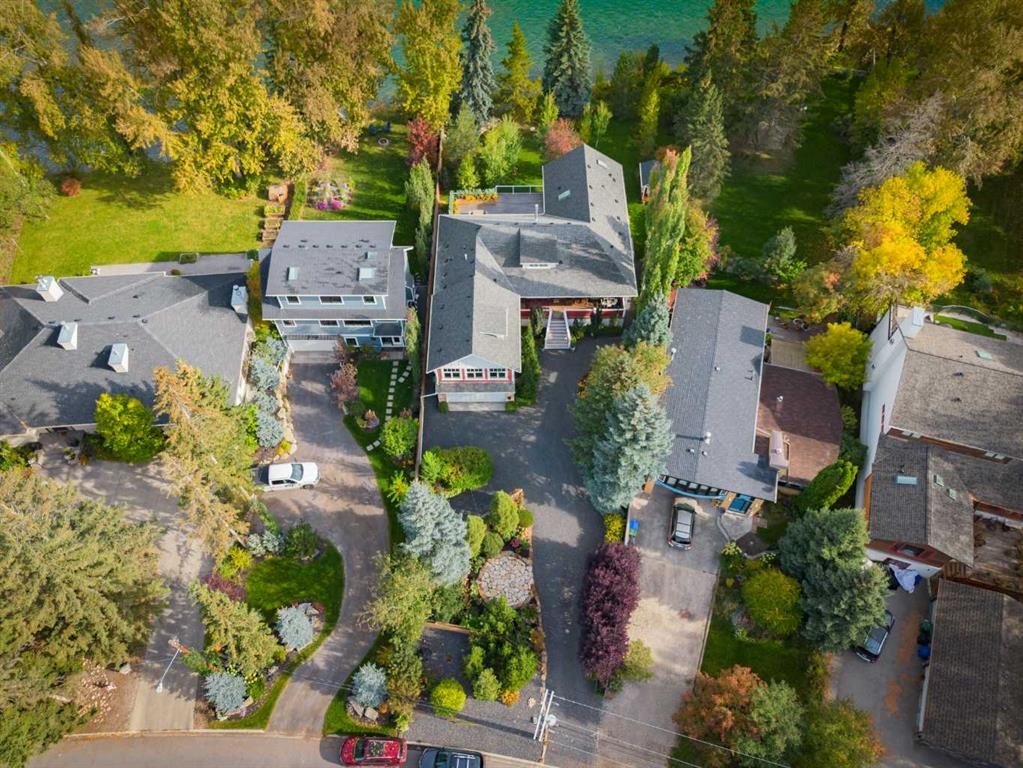 5960 Bow Crescent Nw, Calgary, AB