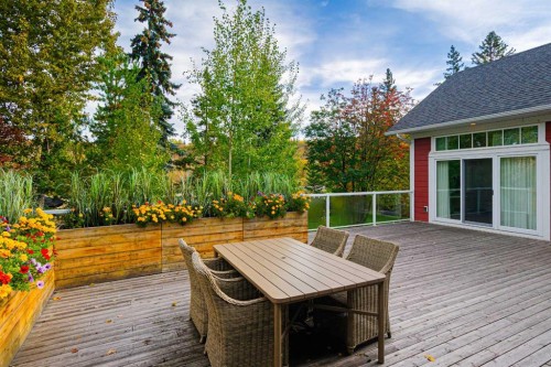 5960 Bow Crescent Nw, Calgary, AB 