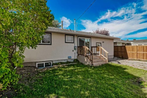 9532 Allison Drive Se, Calgary, AB 