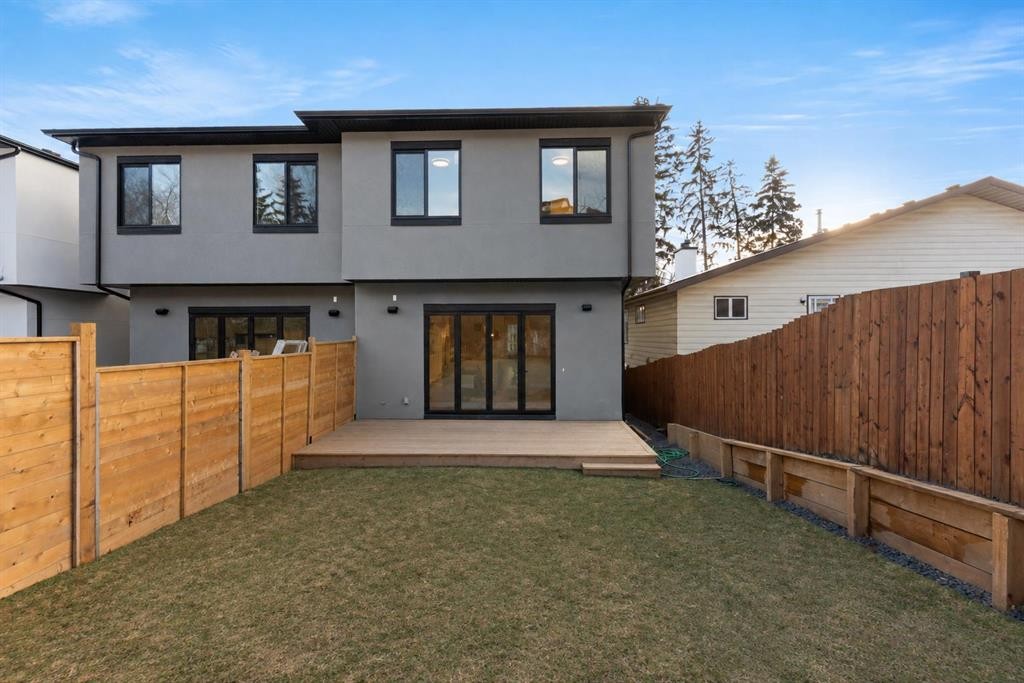 2528 7 Avenue Nw, Calgary, AB