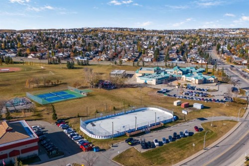 130 Macewan Park Way Nw, Calgary, AB 