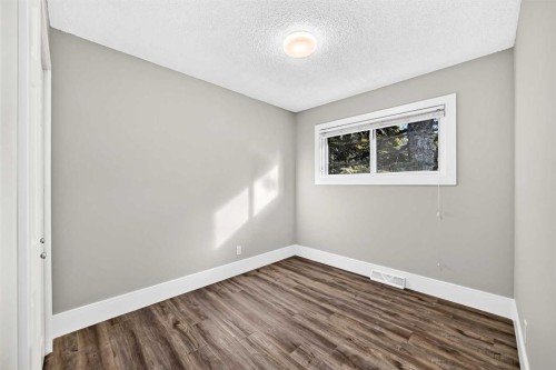 340 86 Avenue Se, Calgary, AB 