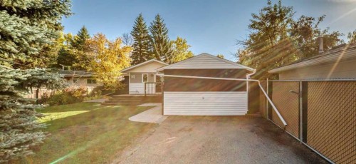 340 86 Avenue Se, Calgary, AB 