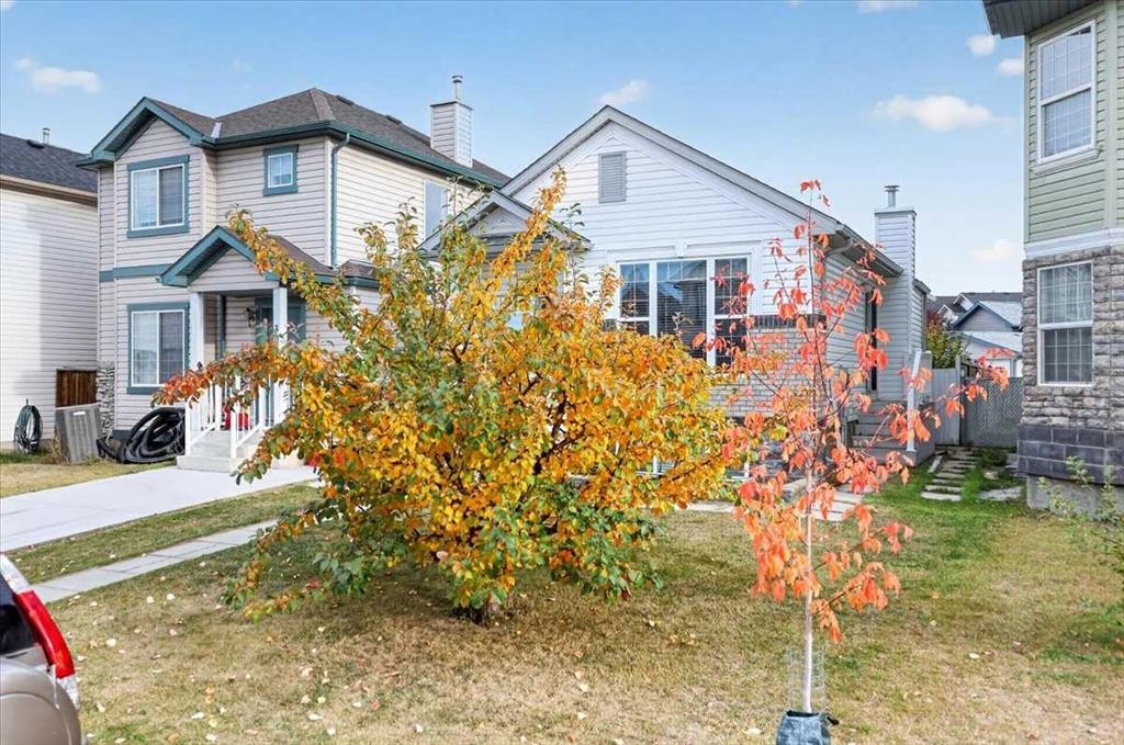 26 Saddlemead Way Ne, Calgary, AB