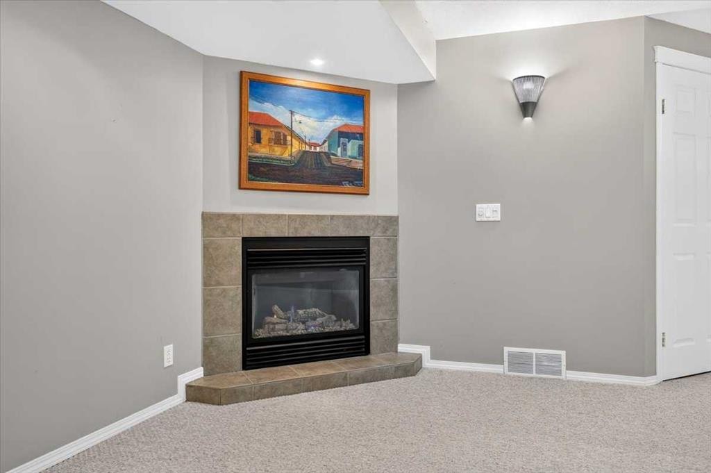 26 Saddlemead Way Ne, Calgary, AB