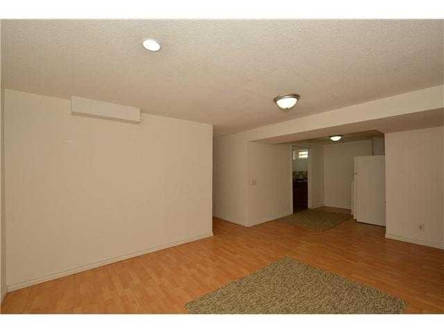 371 Whiteview Road Ne, Calgary, AB