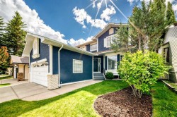 163 Shannon Circle SW Calgary, AB T2Y 2L1