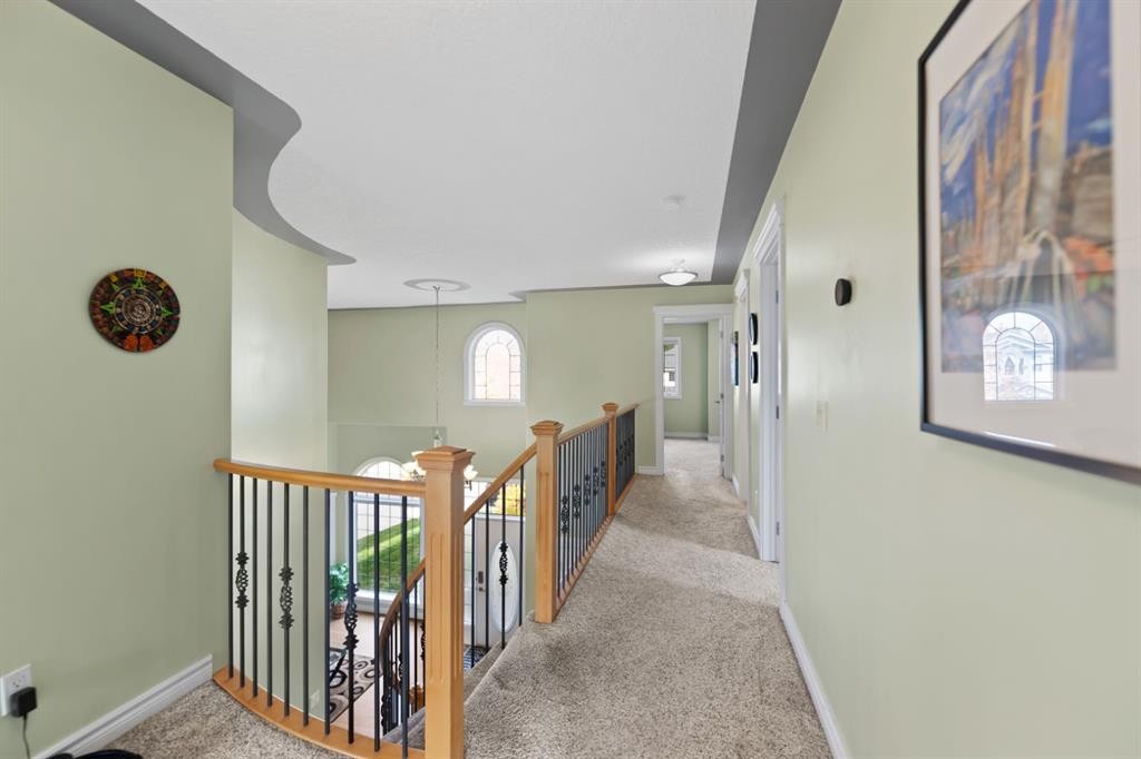 63 West Cedar Rise Sw, Calgary, AB