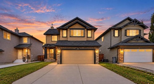 152 Hawkmere Close  Chestermere, AB T1X 0B9