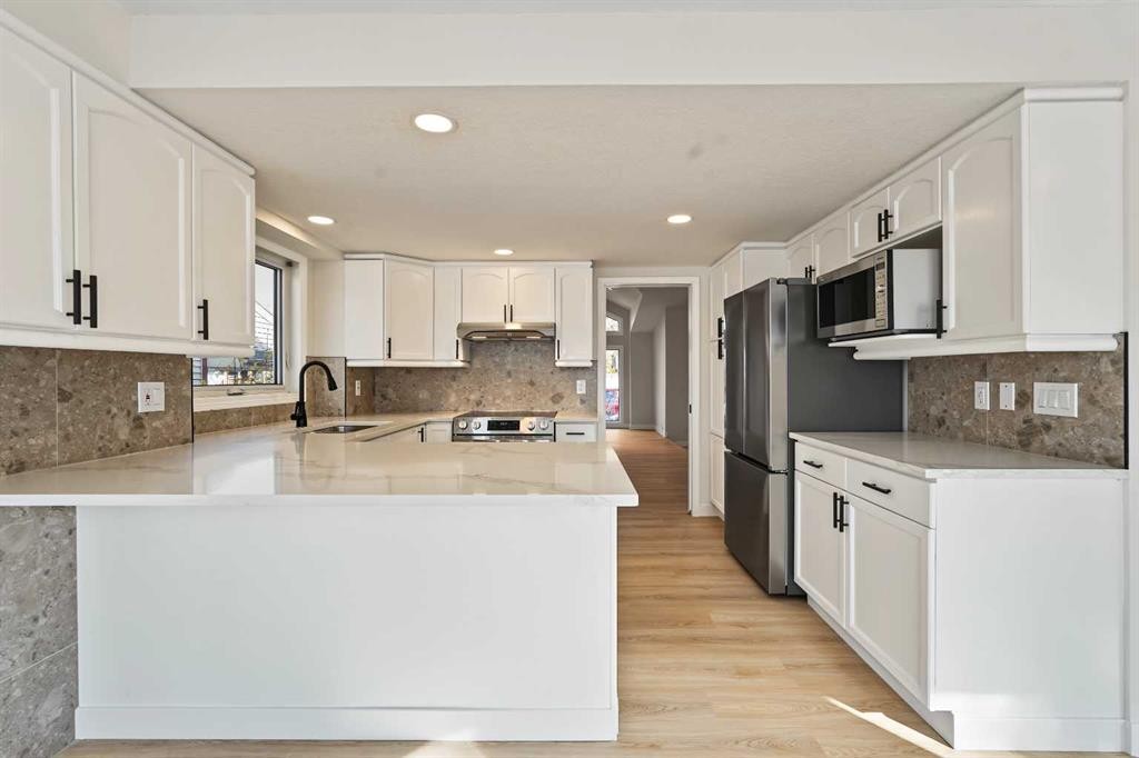 14654 Deer Ridge Drive Se, Calgary, AB