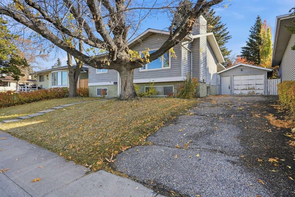 556 Lysander Drive Se, Calgary, AB