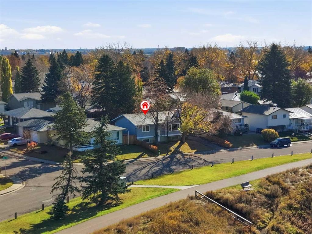 556 Lysander Drive Se, Calgary, AB