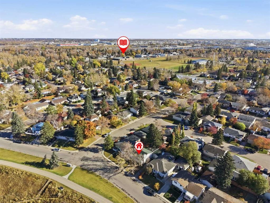 556 Lysander Drive Se, Calgary, AB