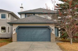 826 Coventry Drive NE Calgary, AB T3K 4G2