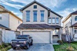 222 Saddlehorn Close NE Calgary, AB T3J 5C5