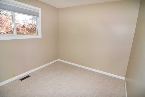 248 Bracewood Road Sw, Calgary, AB 