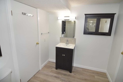 248 Bracewood Road Sw, Calgary, AB 