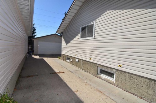 248 Bracewood Road Sw, Calgary, AB 