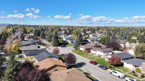 248 Bracewood Road Sw, Calgary, AB 