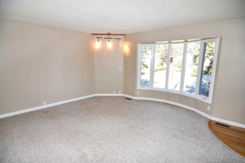 248 Bracewood Road Sw, Calgary, AB 