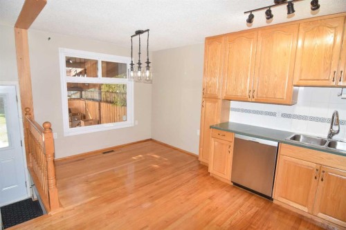 248 Bracewood Road Sw, Calgary, AB 