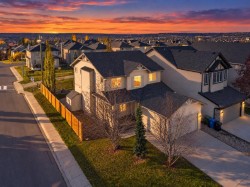 130 Panamount Road NW Calgary, AB T3K 0H6
