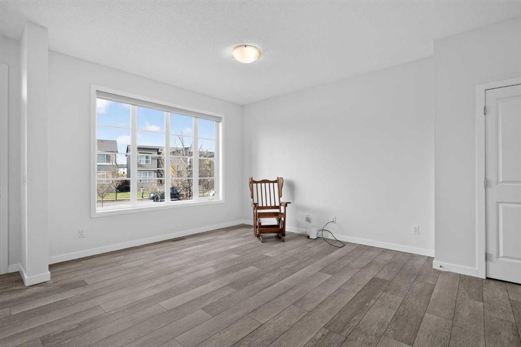 60 Walcrest Gate Se, Calgary, AB