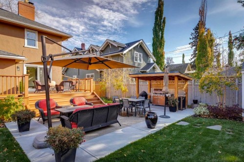 3015 2 Street Sw, Calgary, AB 
