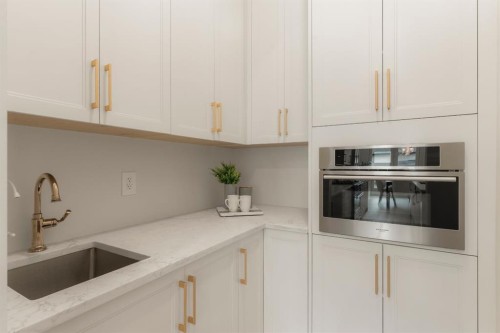 627 16 Street Nw, Calgary, AB 
